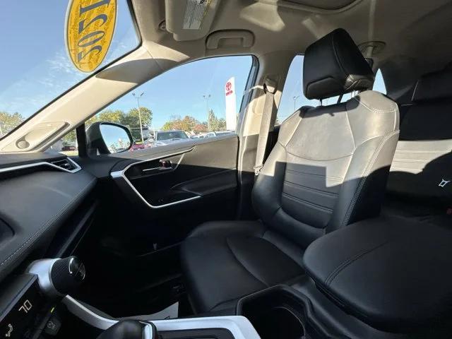 2021 Toyota RAV4 XLE Premium