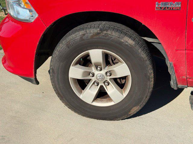 2019 Ram 1500 Classic Express Crew Cab 4x2 57 Box