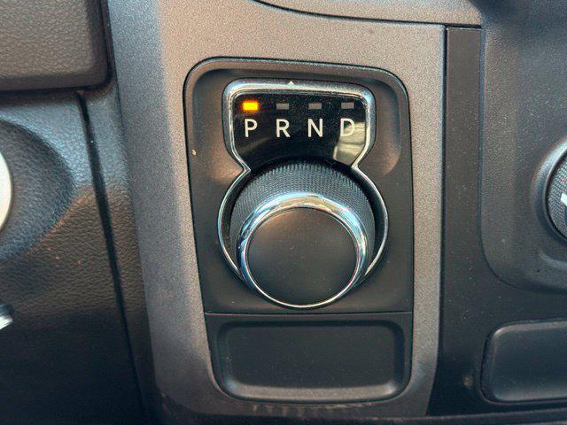 2019 Ram 1500 Classic Express Crew Cab 4x2 57 Box