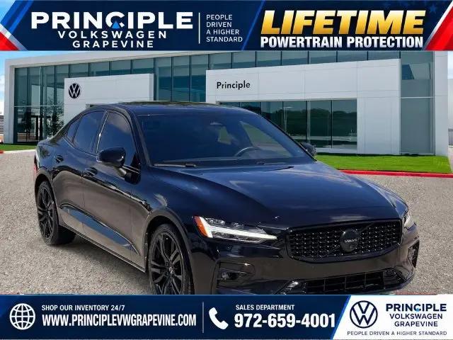 2023 Volvo S60 B5 Plus Black Edition