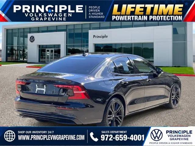 2023 Volvo S60 B5 Plus Black Edition