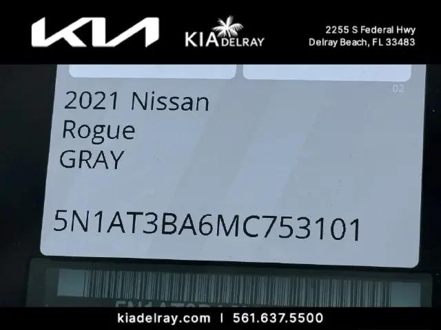 2021 Nissan Rogue SV FWD