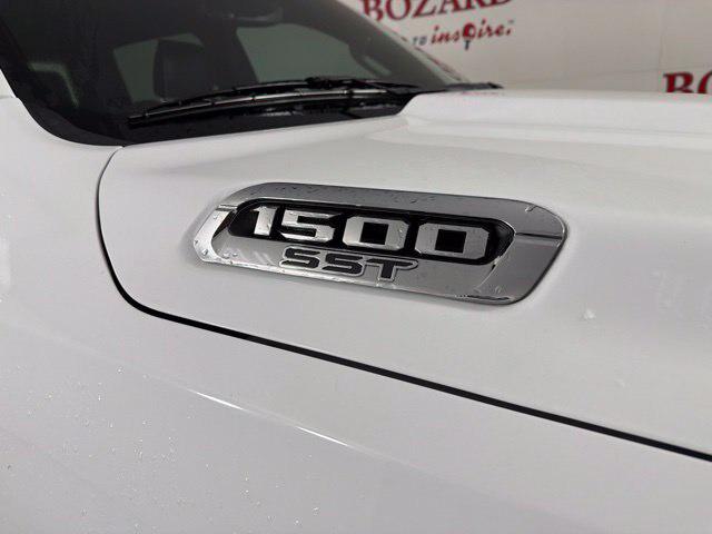 2025 Ram 1500 Laramie Crew Cab 4x4 57 Box