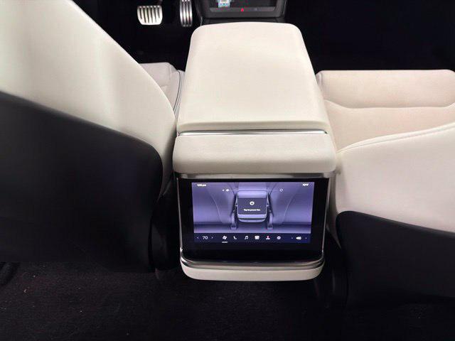 2022 Tesla Model S Plaid Tri Motor All-Wheel Drive
