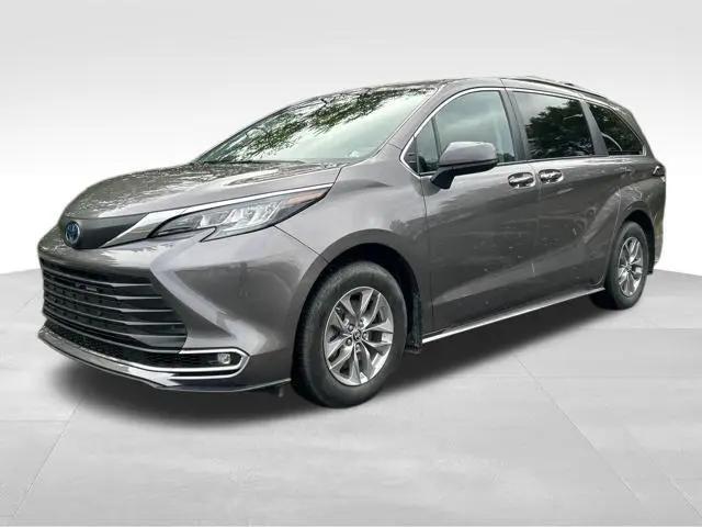 2022 Toyota Sienna XLE for sale in Scranton, PA