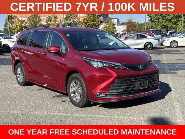 2022 Toyota Sienna XLE 2022 Toyota Sienna XLE