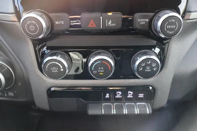 2026 Ram 1500 Warlock Crew Cab 4x4 57 Box