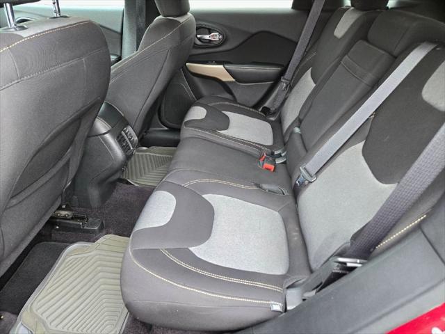 2018 Jeep Cherokee Latitude Tech Connect FWD