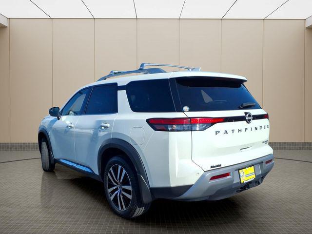 2024 Nissan Pathfinder Platinum 4WD