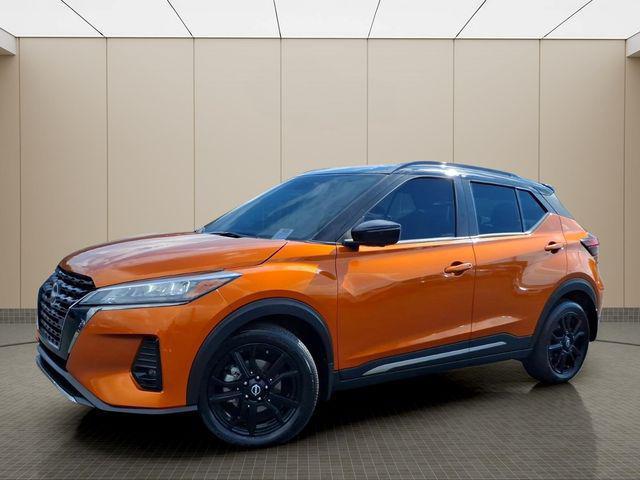 2023 Nissan Kicks SR Xtronic CVT