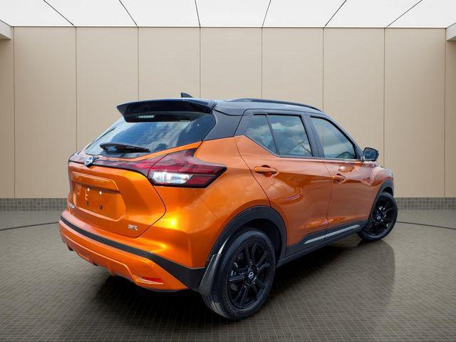 2023 Nissan Kicks SR Xtronic CVT