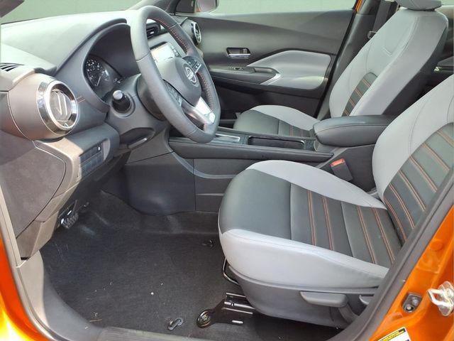 2023 Nissan Kicks SR Xtronic CVT