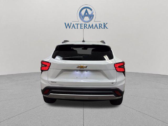 2025 Chevrolet Trax FWD LT