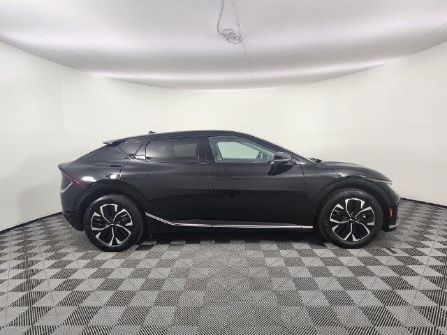 2024 Kia EV6 Wind