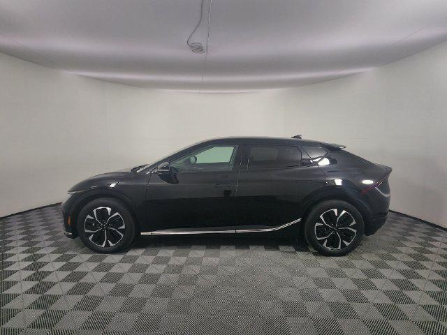 2024 Kia EV6 Wind