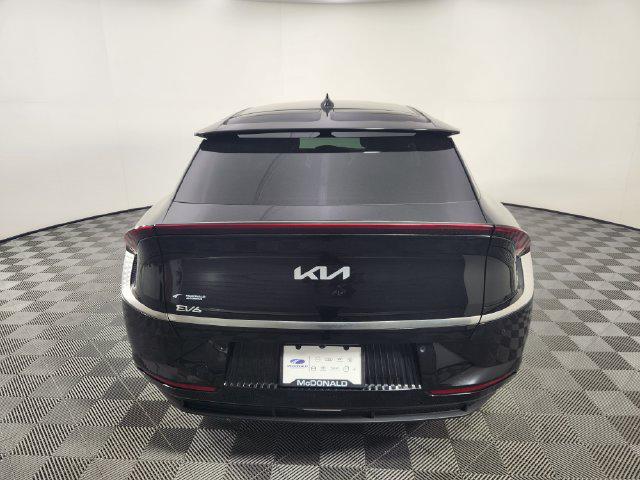 2024 Kia EV6 Wind