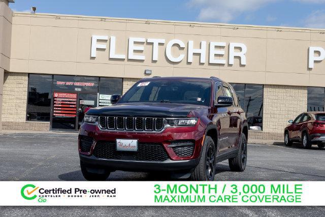 2025 Jeep Grand Cherokee Laredo X 4x4 for sale in JOPLIN, MO