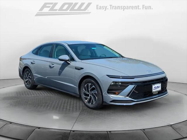 2026 Hyundai Sonata Hybrid Blue for sale in CHARLOTTESVILLE, VA