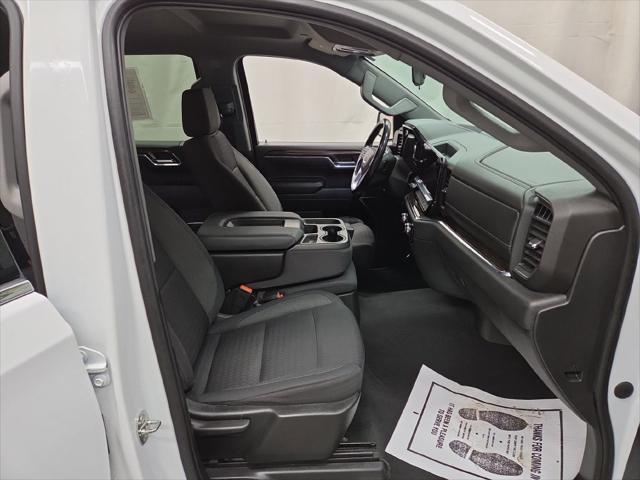 2023 GMC Sierra 1500 4WD Crew Cab Short Box SLE