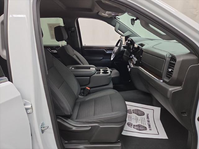 2023 GMC Sierra 1500 4WD Crew Cab Short Box SLE