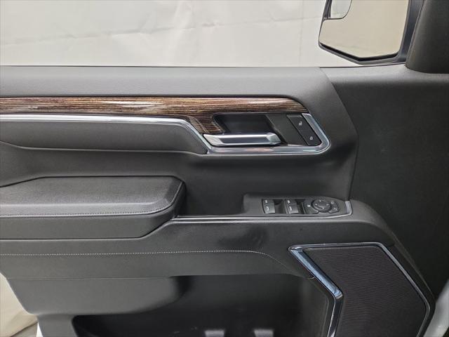 2023 GMC Sierra 1500 4WD Crew Cab Short Box SLE