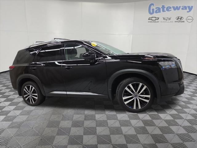 2025 Nissan Pathfinder Platinum 4WD for sale in FARGO, ND