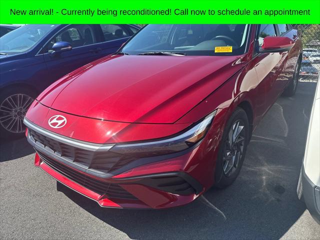 2024 Hyundai Elantra Hybrid Blue for sale in HICKORY, NC