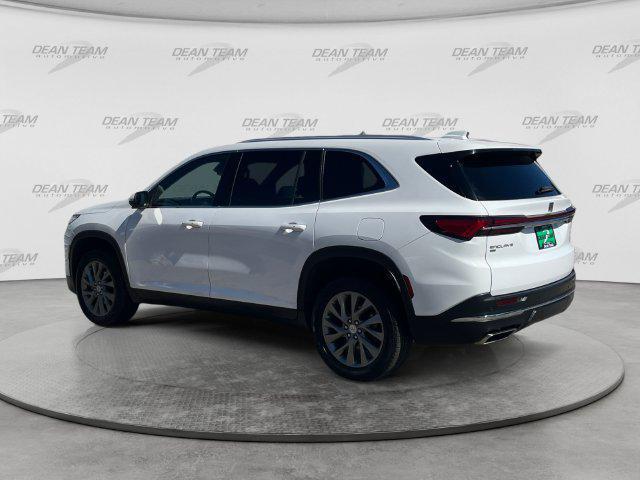 2025 Buick Enclave Preferred FWD