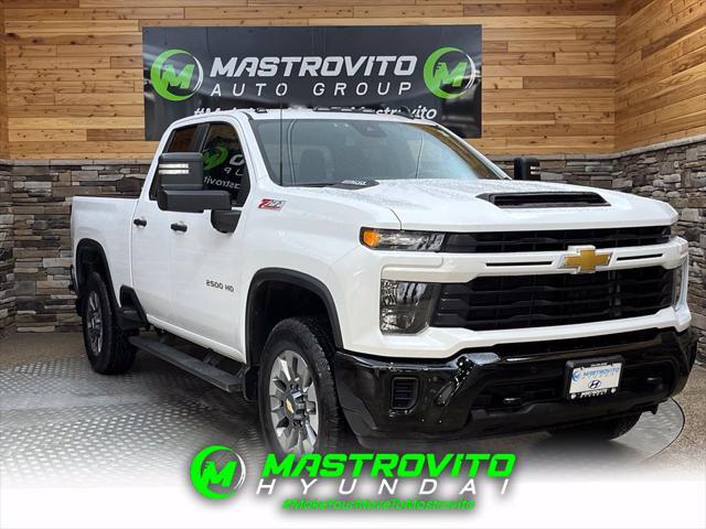 2026 Chevrolet Silverado 2500HD Double Cab, Standard Bed, Custom, 4WD for sale in YORKVILLE, NY