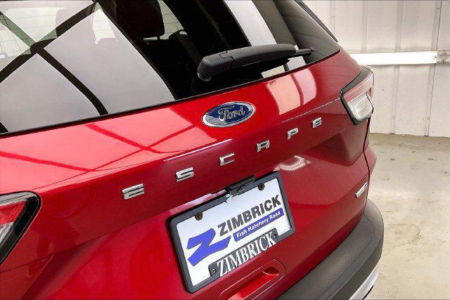 2020 Ford Escape SE