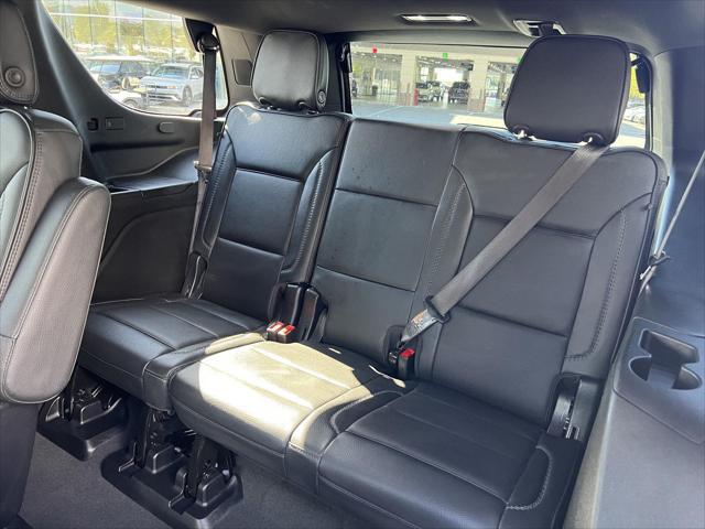 2025 GMC Yukon 4WD Denali