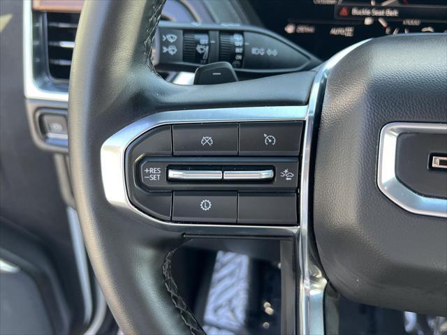 2025 GMC Yukon 4WD Denali