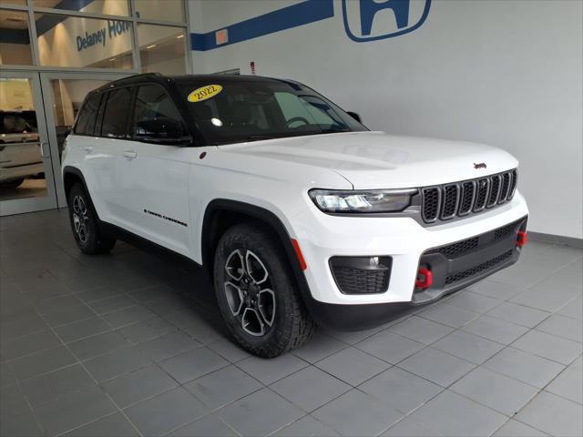 2022 Jeep Grand Cherokee Trailhawk 4x4 for sale in INDIANA, PA