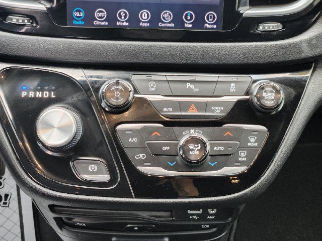 2018 Chrysler Pacifica Touring L Plus