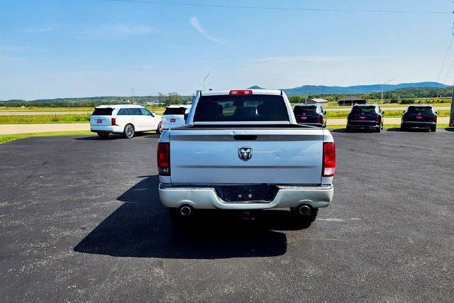 2018 Ram 1500 Express Crew Cab 4x2 57 Box