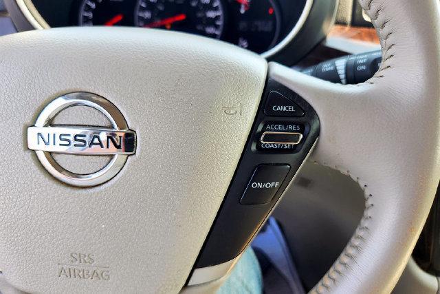 2013 Nissan Quest SV