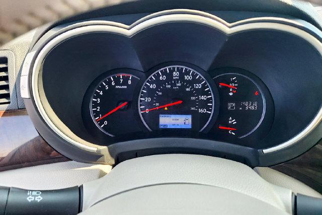 2013 Nissan Quest SV