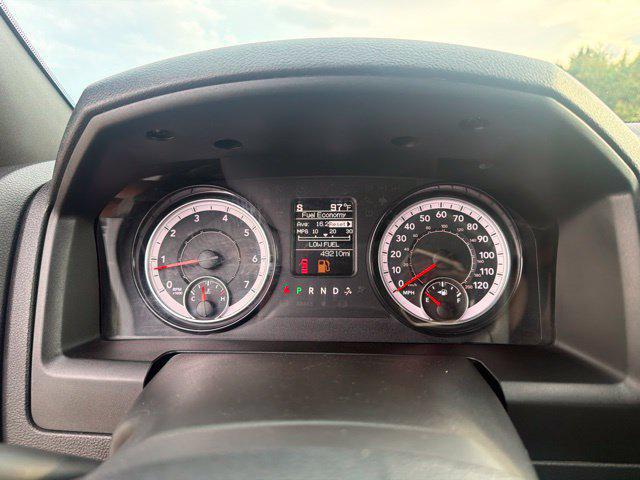 2024 Ram 1500 Classic Warlock Crew Cab 4x4 57 Box