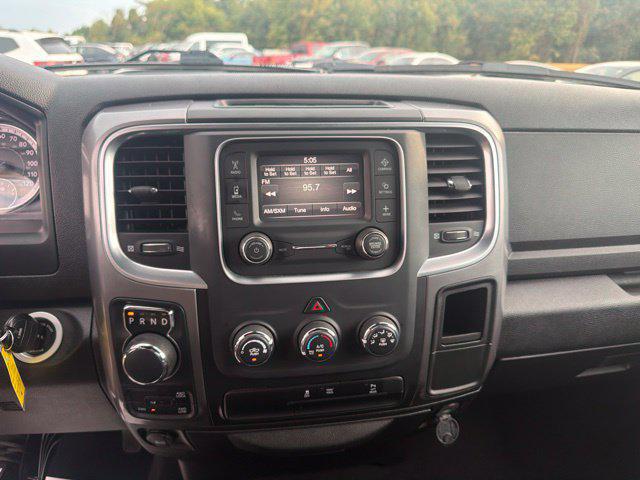 2024 Ram 1500 Classic Warlock Crew Cab 4x4 57 Box