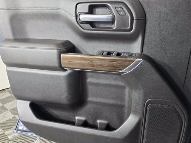 2021 Chevrolet Silverado 1500 4WD Crew Cab Short Bed RST