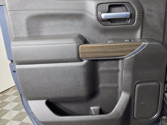 2021 Chevrolet Silverado 1500 4WD Crew Cab Short Bed RST
