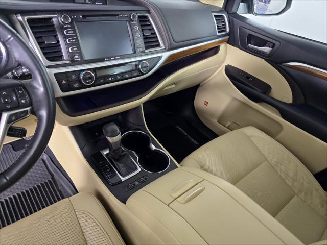 2018 Toyota Highlander Limited Platinum
