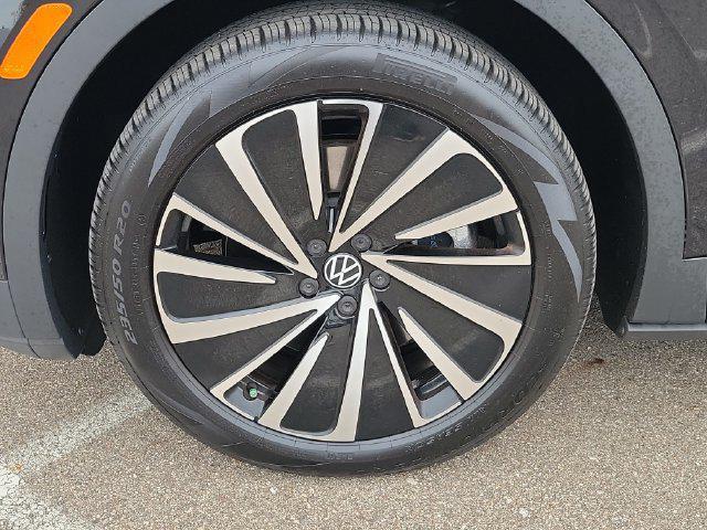 2025 Volkswagen ID.4 AWD Pro