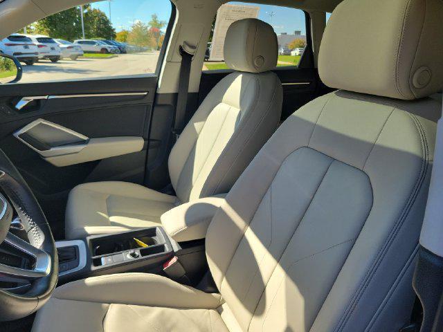 2020 Audi Q3 Premium 45 TFSI S line quattro Tiptronic