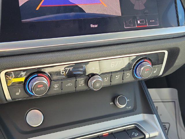 2020 Audi Q3 Premium 45 TFSI S line quattro Tiptronic