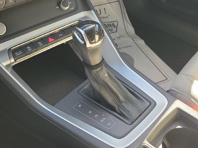 2020 Audi Q3 Premium 45 TFSI S line quattro Tiptronic