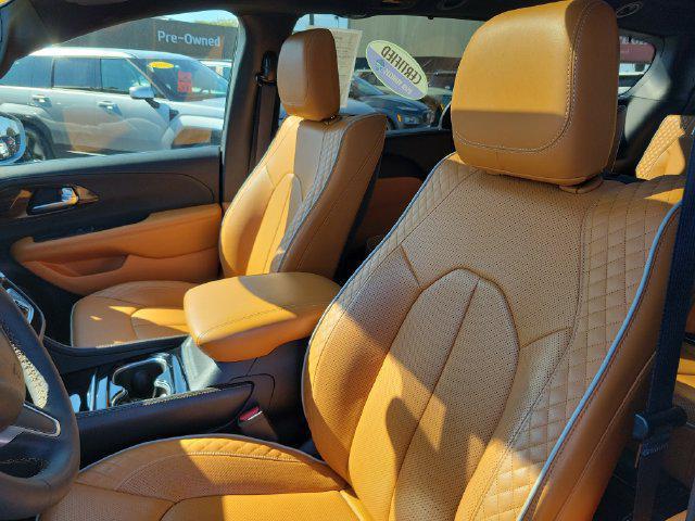 2022 Chrysler Pacifica Pinnacle AWD