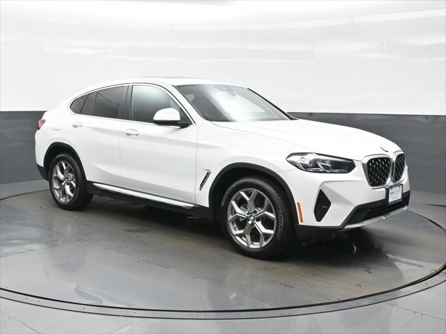 2025 BMW X4 xDrive30i