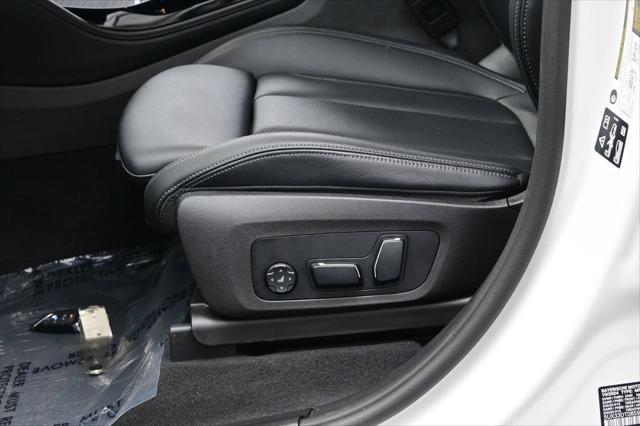 2025 BMW X4 xDrive30i