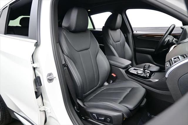 2025 BMW X4 xDrive30i